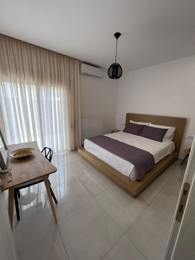 Modern Apartment Close To Airport With Gym And Bbq Iraklio Exterior foto